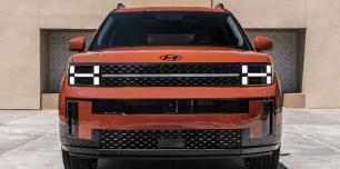 <p>'H' design exterior elements</p>

<p>(DRLs, bumper design)</p>
